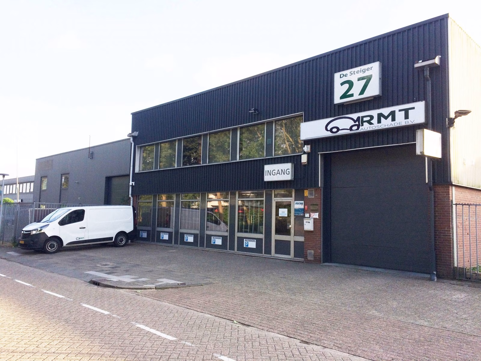 RMT Autoschade B.V.